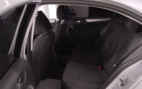 Volkswagen Jetta VI, 2012 год, 1 099 000 рублей, 19 фотография