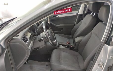 Volkswagen Jetta VI, 2012 год, 1 099 000 рублей, 18 фотография