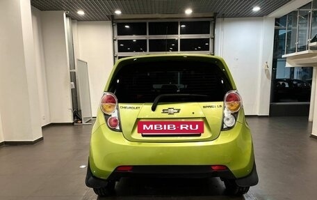 Chevrolet Spark III, 2011 год, 632 000 рублей, 4 фотография