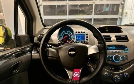 Chevrolet Spark III, 2011 год, 632 000 рублей, 10 фотография