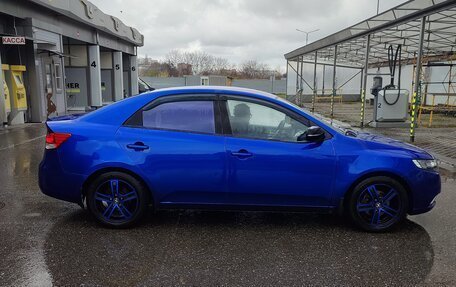 KIA Cerato III, 2009 год, 800 000 рублей, 3 фотография