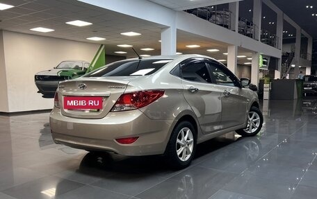 Hyundai Solaris II рестайлинг, 2011 год, 575 000 рублей, 2 фотография