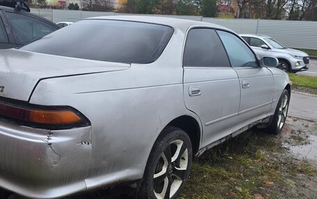 Toyota Mark II VIII (X100), 1985 год, 400 000 рублей, 3 фотография