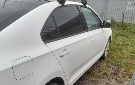 Skoda Rapid I, 2015 год, 900 000 рублей, 7 фотография