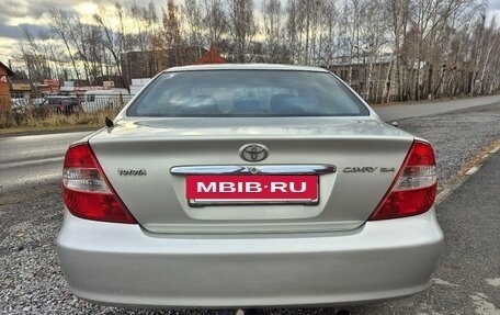 Toyota Camry V40, 2002 год, 650 000 рублей, 4 фотография