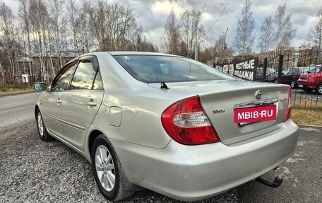 Toyota Camry V40, 2002 год, 650 000 рублей, 3 фотография