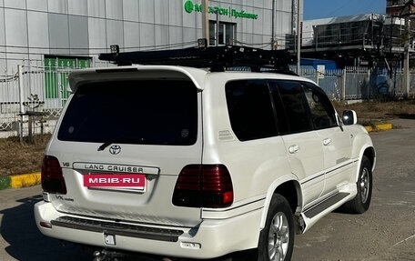 Toyota Land Cruiser 100 рестайлинг 2, 2003 год, 2 250 000 рублей, 2 фотография