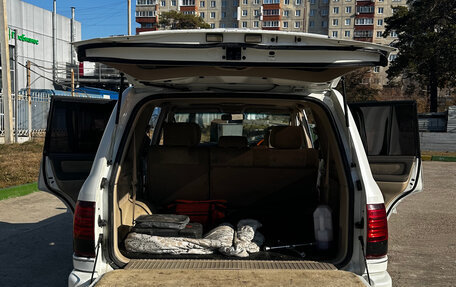 Toyota Land Cruiser 100 рестайлинг 2, 2003 год, 2 250 000 рублей, 14 фотография