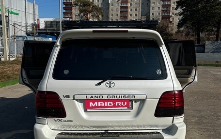 Toyota Land Cruiser 100 рестайлинг 2, 2003 год, 2 250 000 рублей, 7 фотография