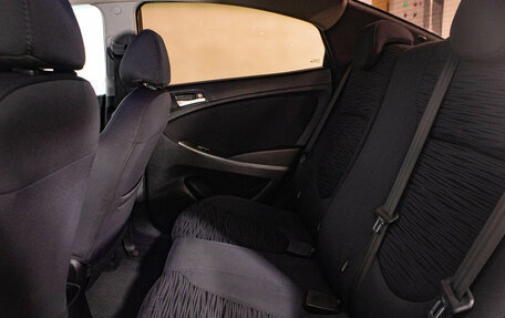 Hyundai Solaris II рестайлинг, 2015 год, 799 000 рублей, 10 фотография