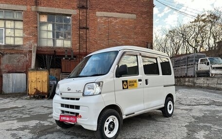Daihatsu Hijet X, 2015 год, 525 000 рублей, 1 фотография