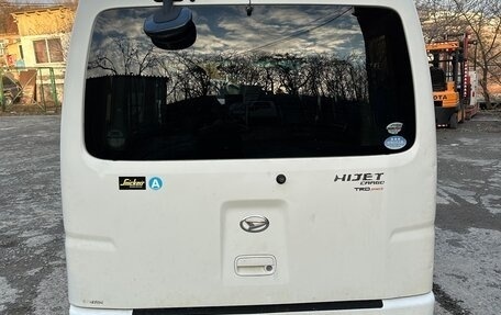 Daihatsu Hijet X, 2015 год, 525 000 рублей, 3 фотография