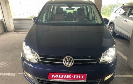 Volkswagen Sharan II, 2021 год, 2 790 000 рублей, 2 фотография