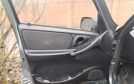 Chevrolet Niva I рестайлинг, 2010 год, 500 000 рублей, 15 фотография