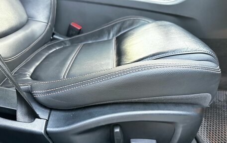 Jaguar XE I рестайлинг, 2016 год, 1 680 000 рублей, 24 фотография