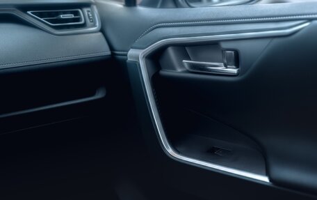 Toyota RAV4, 2025 год, 4 699 000 рублей, 8 фотография