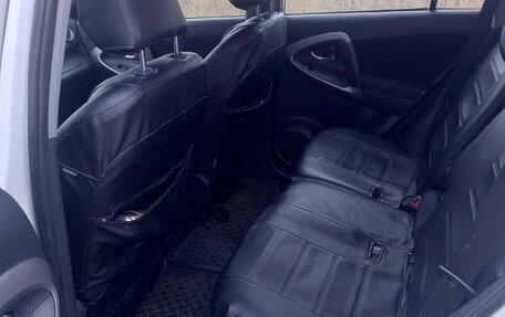 Toyota RAV4, 2008 год, 1 050 000 рублей, 8 фотография