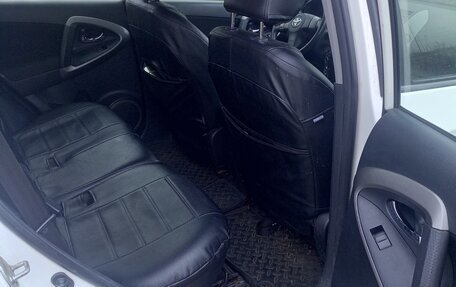 Toyota RAV4, 2008 год, 1 050 000 рублей, 11 фотография