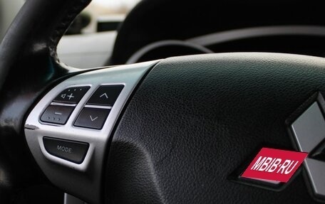 Mitsubishi Outlander III рестайлинг 3, 2008 год, 849 000 рублей, 13 фотография