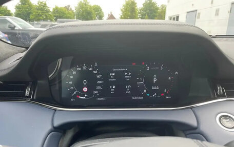 Land Rover Range Rover Evoque II, 2021 год, 4 200 000 рублей, 14 фотография