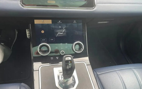 Land Rover Range Rover Evoque II, 2021 год, 4 200 000 рублей, 16 фотография