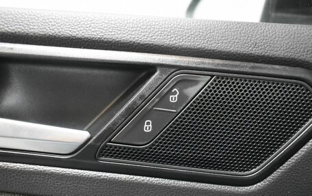 Volkswagen Tiguan II, 2021 год, 2 386 200 рублей, 12 фотография