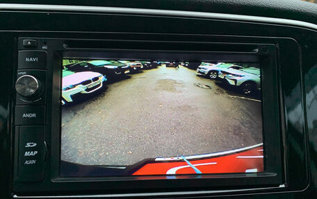 Mitsubishi Outlander III рестайлинг 3, 2016 год, 1 799 000 рублей, 15 фотография