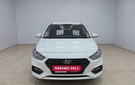 Hyundai Solaris II рестайлинг, 2017 год, 1 090 000 рублей, 2 фотография