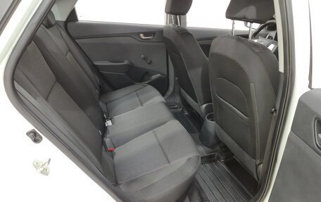 Hyundai Solaris II рестайлинг, 2017 год, 1 090 000 рублей, 15 фотография