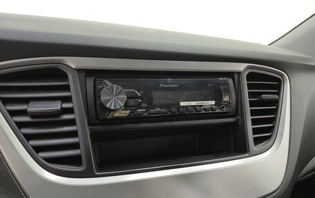 Hyundai Solaris II рестайлинг, 2017 год, 1 090 000 рублей, 17 фотография