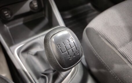 Hyundai Solaris II рестайлинг, 2017 год, 1 090 000 рублей, 19 фотография