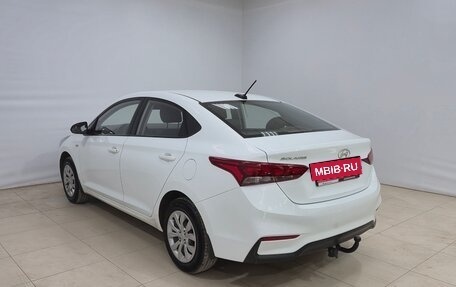 Hyundai Solaris II рестайлинг, 2017 год, 1 090 000 рублей, 6 фотография