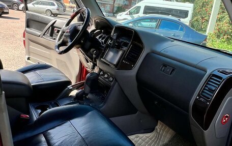 Mitsubishi Pajero III рестайлинг, 2002 год, 850 000 рублей, 10 фотография