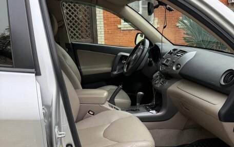 Toyota RAV4, 2007 год, 1 300 000 рублей, 15 фотография