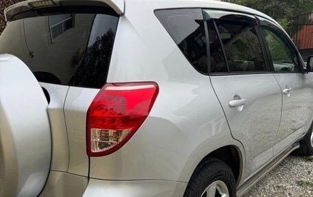 Toyota RAV4, 2007 год, 1 300 000 рублей, 12 фотография