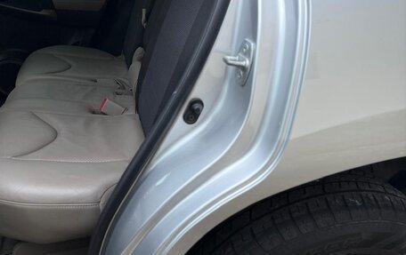 Toyota RAV4, 2007 год, 1 300 000 рублей, 20 фотография