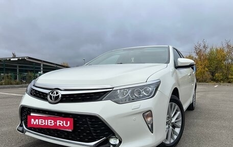 Toyota Camry, 2017 год, 2 750 000 рублей, 14 фотография