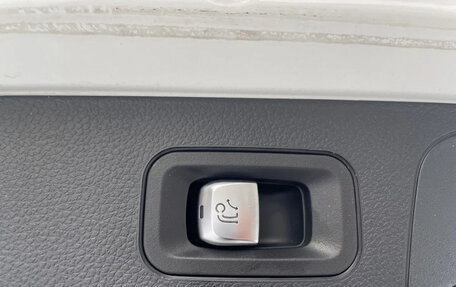 Mercedes-Benz GLC, 2019 год, 6 500 000 рублей, 16 фотография