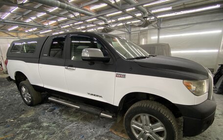 Toyota Tundra II, 2008 год, 3 700 000 рублей, 6 фотография