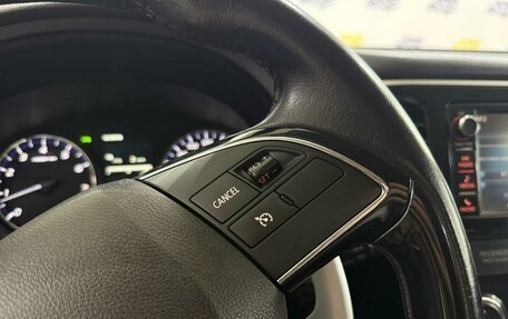 Mitsubishi Outlander III рестайлинг 3, 2015 год, 1 688 235 рублей, 15 фотография