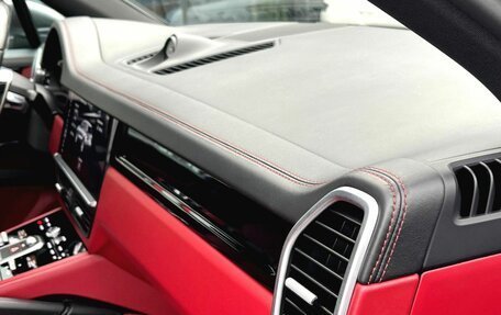 Porsche Cayenne III, 2019 год, 7 250 000 рублей, 20 фотография