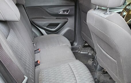 Opel Mokka I, 2013 год, 1 500 000 рублей, 20 фотография