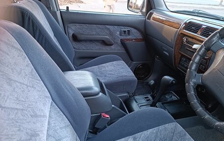 Toyota Land Cruiser Prado 90 рестайлинг, 1998 год, 1 400 000 рублей, 12 фотография