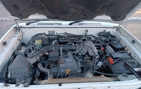 Toyota Land Cruiser Prado 90 рестайлинг, 1998 год, 1 400 000 рублей, 15 фотография