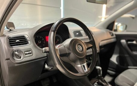 Volkswagen Polo VI (EU Market), 2013 год, 850 000 рублей, 12 фотография