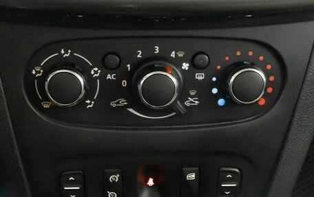 Renault Logan II, 2014 год, 573 100 рублей, 9 фотография