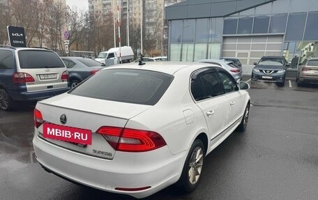 Skoda Superb III рестайлинг, 2014 год, 999 000 рублей, 5 фотография