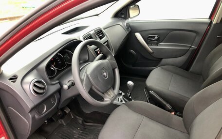 Renault Logan II, 2015 год, 729 000 рублей, 11 фотография