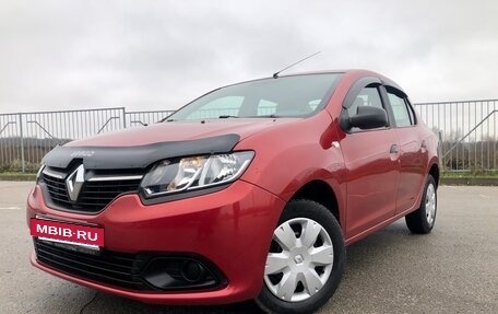 Renault Logan II, 2015 год, 729 000 рублей, 3 фотография