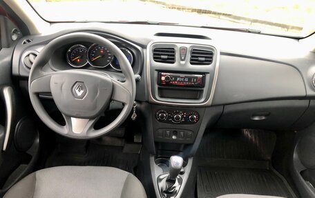 Renault Logan II, 2015 год, 729 000 рублей, 15 фотография